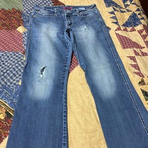 Wrangler distressed jeans